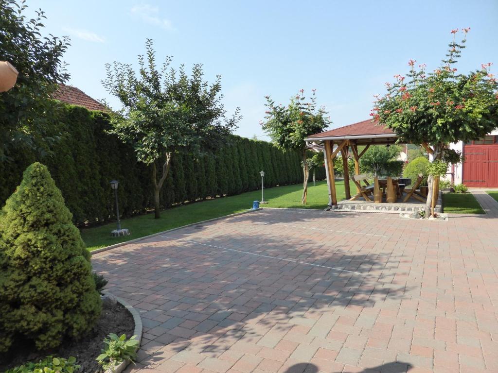 Napfény Apartman és Vendégház Egerszalók Esterno foto