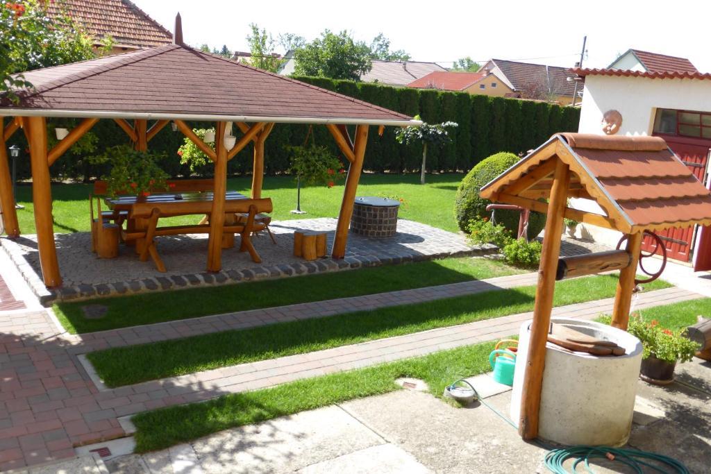Napfény Apartman és Vendégház Egerszalók Camera foto