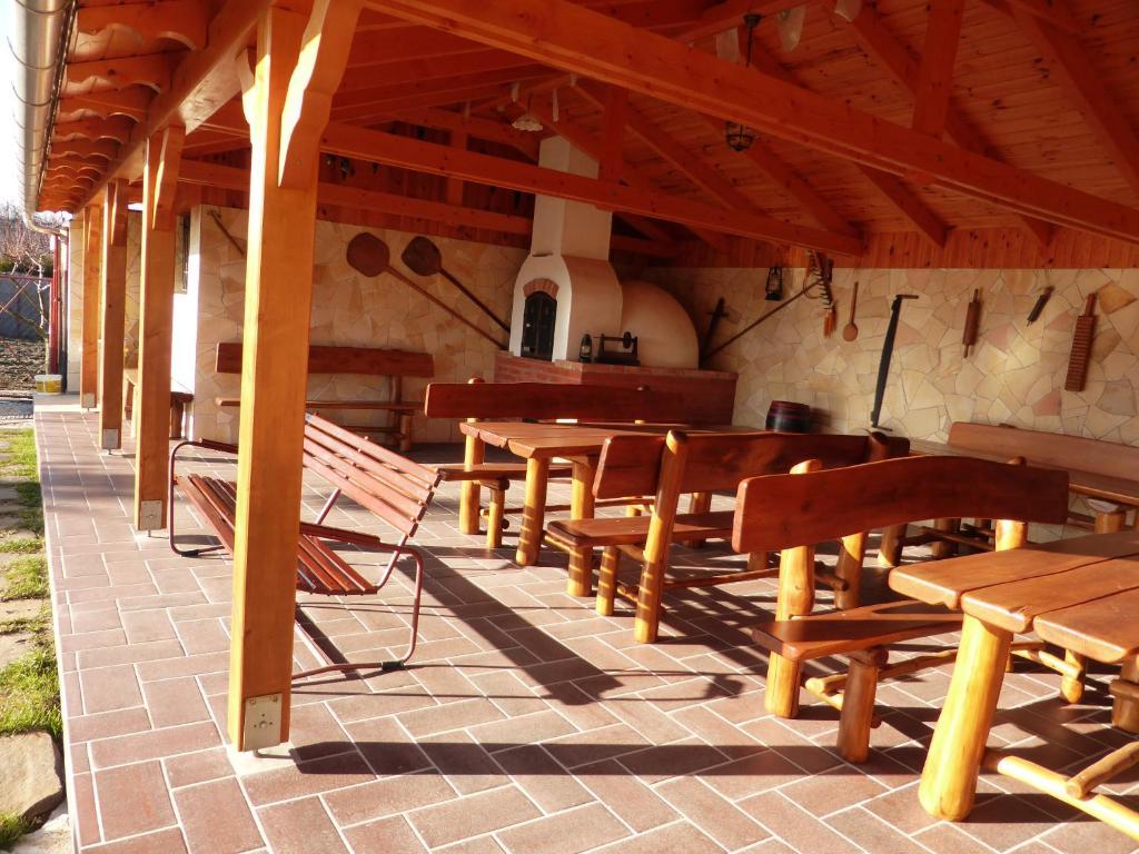 Napfény Apartman és Vendégház Egerszalók Esterno foto