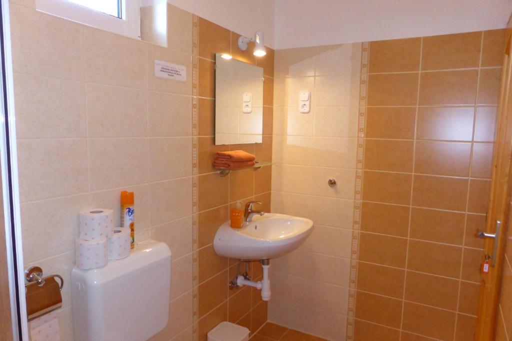 Napfény Apartman és Vendégház Egerszalók Camera foto